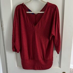 NWT - Dark Red V-Neck 3/4 Sleeve Pullover Top Size Large